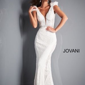 Wedding reception dress. Worn once. Size 6.